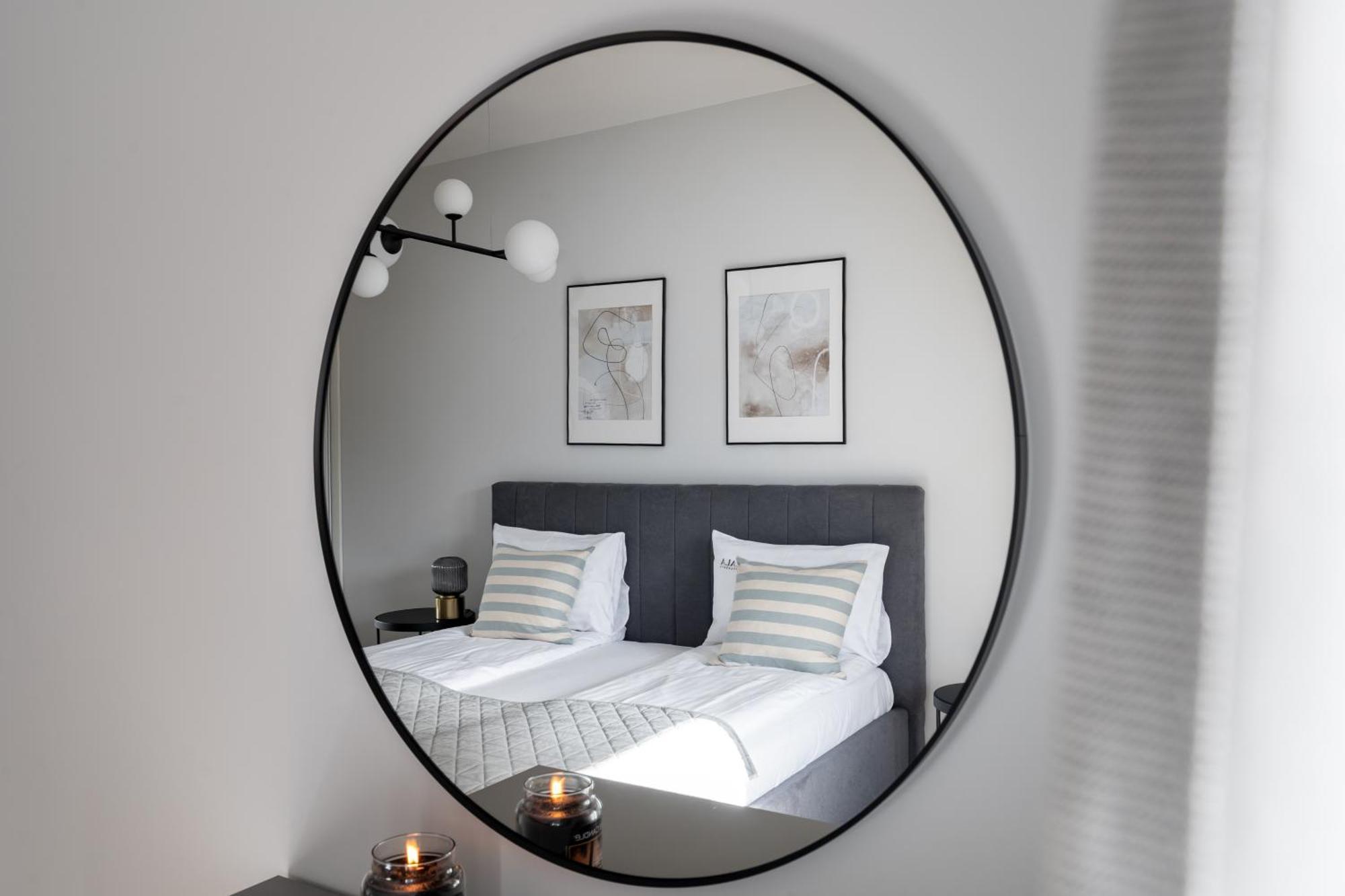 Lion - Scala Center Apartments&parking Iib *